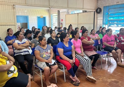 Equipe municipal realiza ação informativa na Reserva Indígena do Ligeiro
