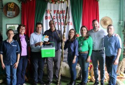 Charrua celebra a 16ª Festa do Colono e Motorista